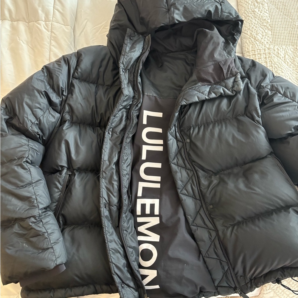 Lululemon Wunderpuff coat